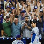 Resumen de la MLB: Shohei Ohtani hace historia y los Dodgers se llevan los playoffs