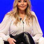 Carol Vorderman critica a la BBC por su despido “sexista” mientras se pronuncia sobre la controversia salarial de Huw Edwards, después de que la echaran de su programa por tuits anti-Tory